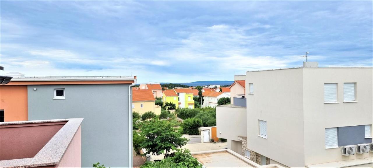 Apartments Prince & Tiffany Novalja Bagian luar foto